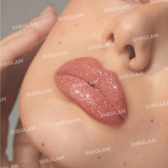 SHEGLAM Lip Dazzler Glitter Kit-Red Carpet Long-Lasting Glitter Lip Gloss - Picture 4 of 15